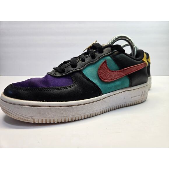 Nike Air Force 1 Low LV8 NBA x WNBA DN4178-001 - Sz. 5.5Y - Picture 1 of 10
